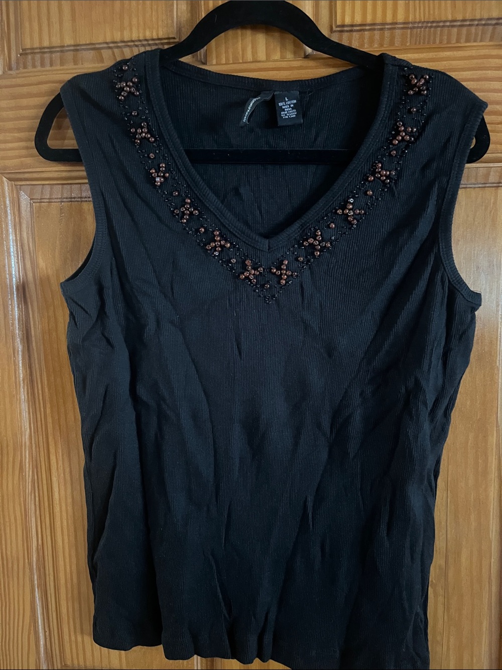 Beaded V-Neck Sleeveless Tank Top - Black